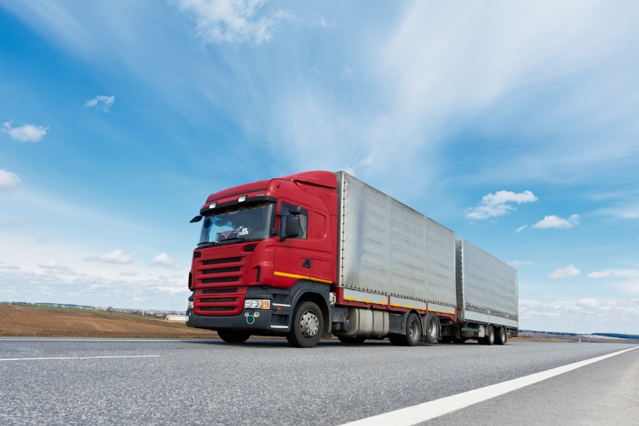 Sacarse carnet de tráiler en Valencia