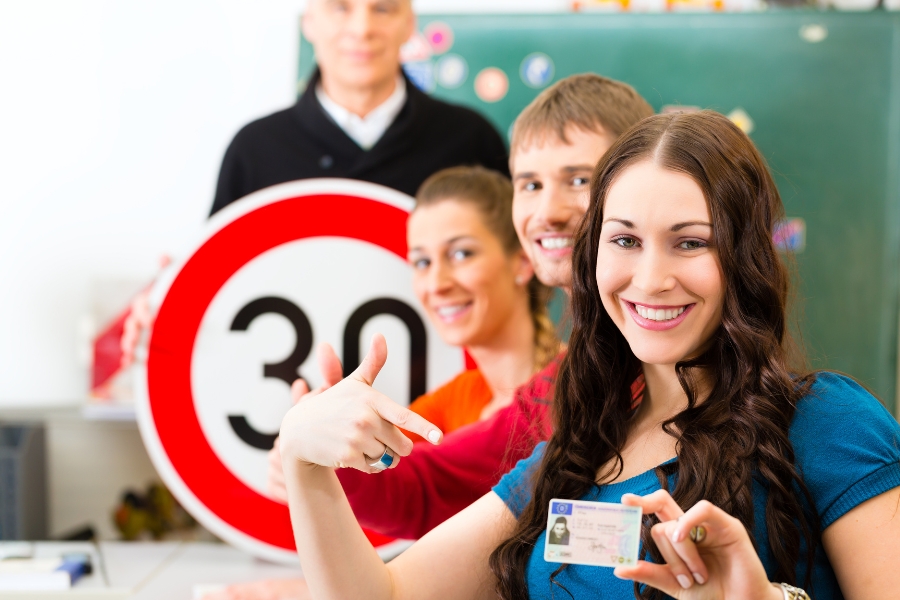 Clases de autoescuela en Valencia